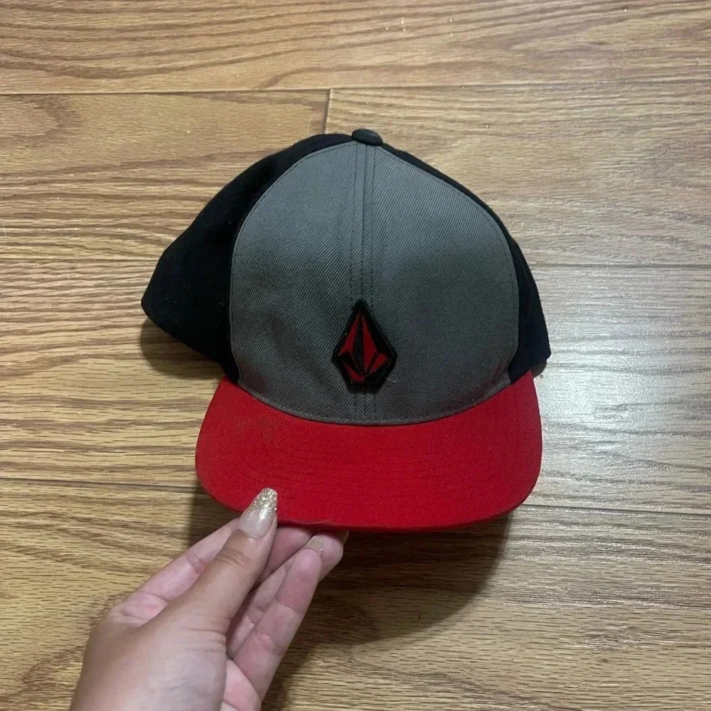 y2k Youth Volcom Hat